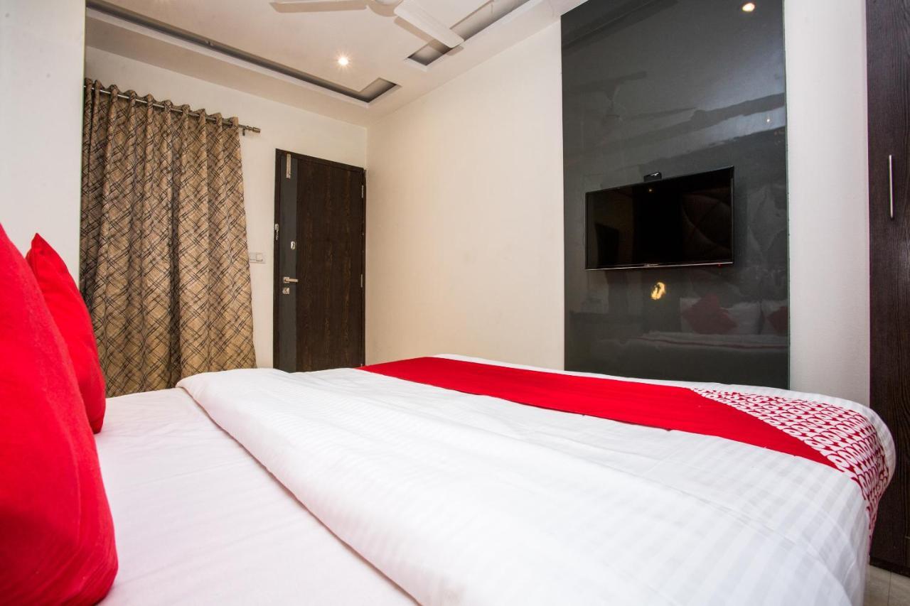 Oyo 37559 Hotel Al Haram Bombaim Exterior foto