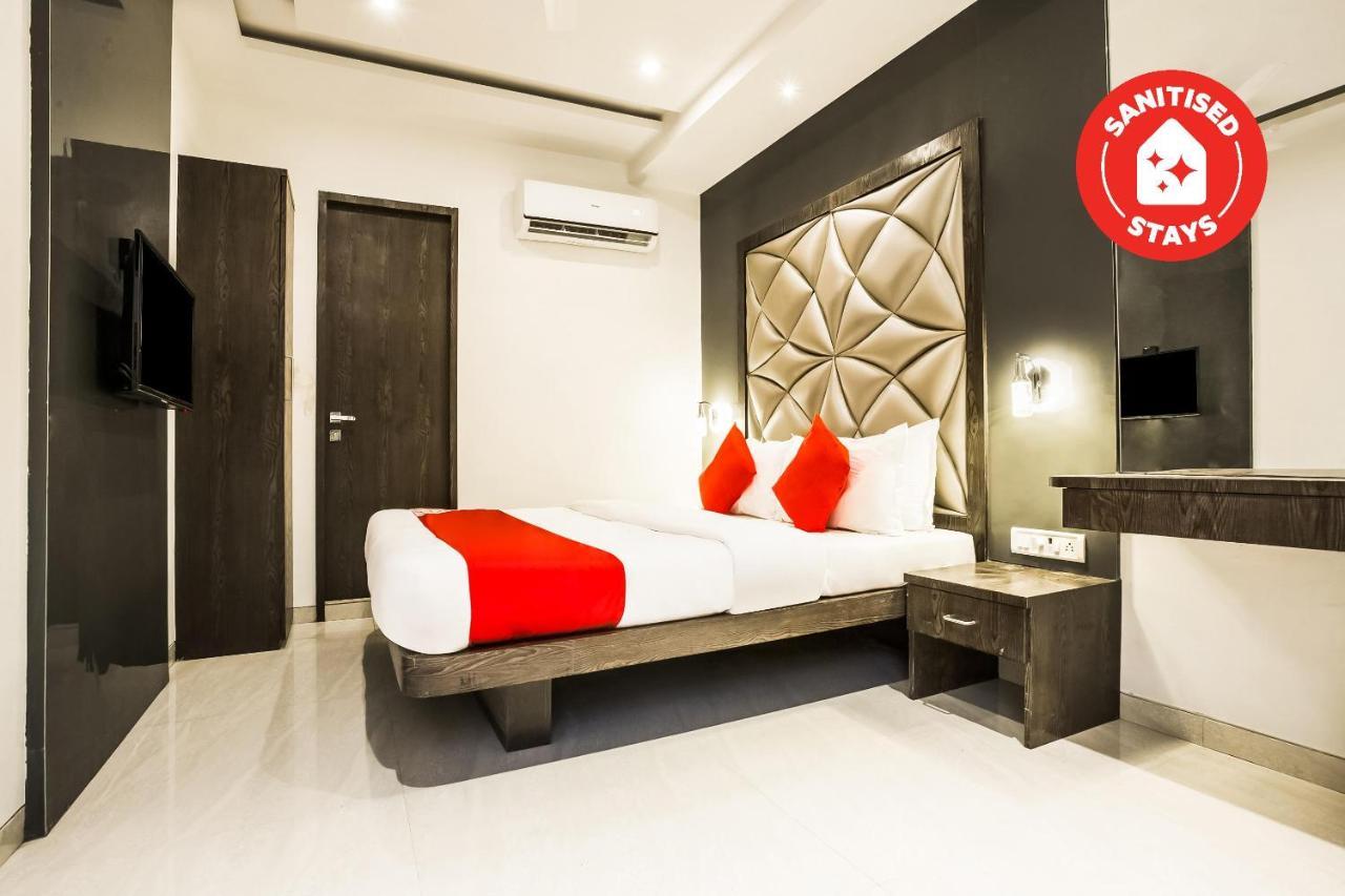 Oyo 37559 Hotel Al Haram Bombaim Exterior foto